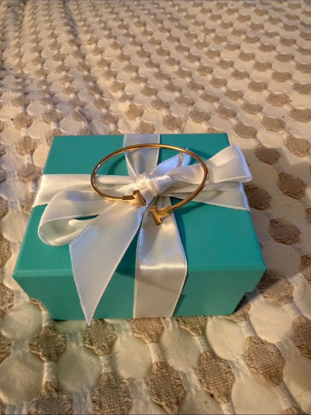 Tiffany T Narrow Wire Bracelet - Picture 3 of 9
